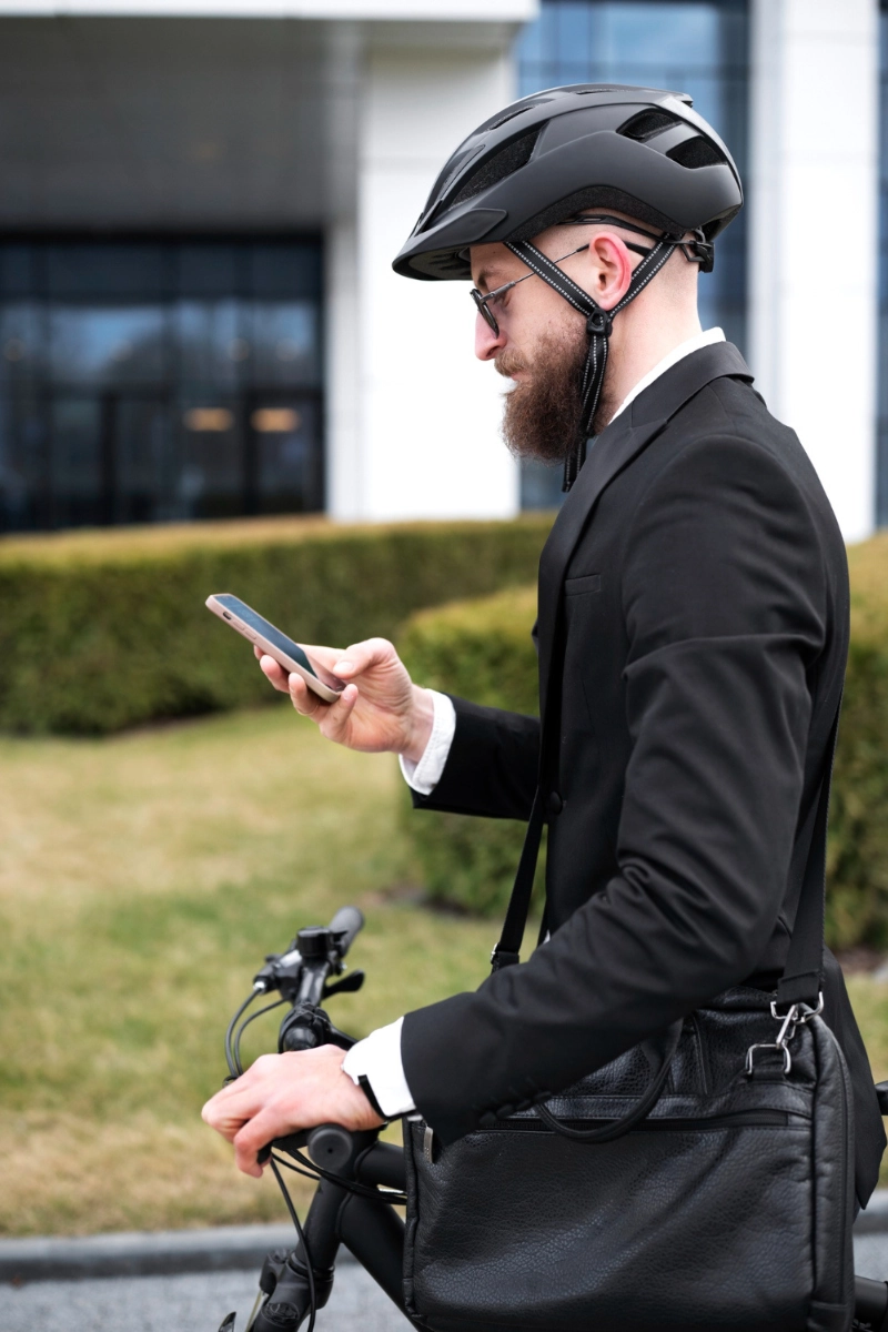 Mobility & Ride Platforms